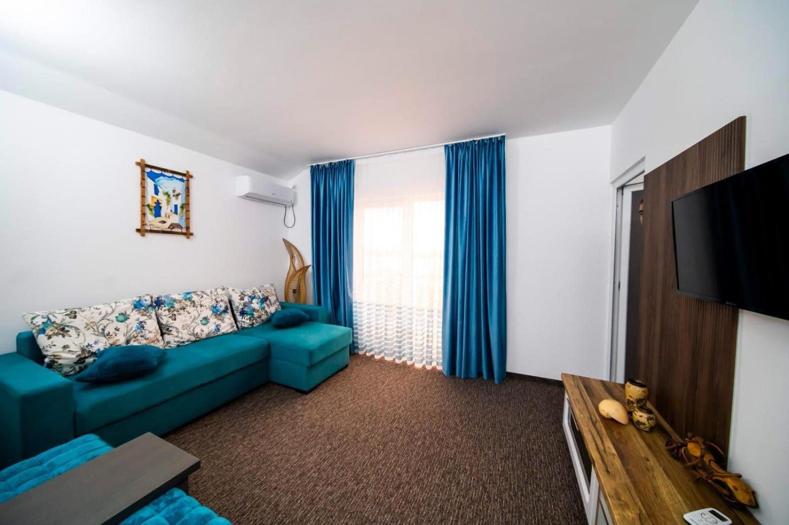 Danube Home Ostrovu Corbului Exterior photo